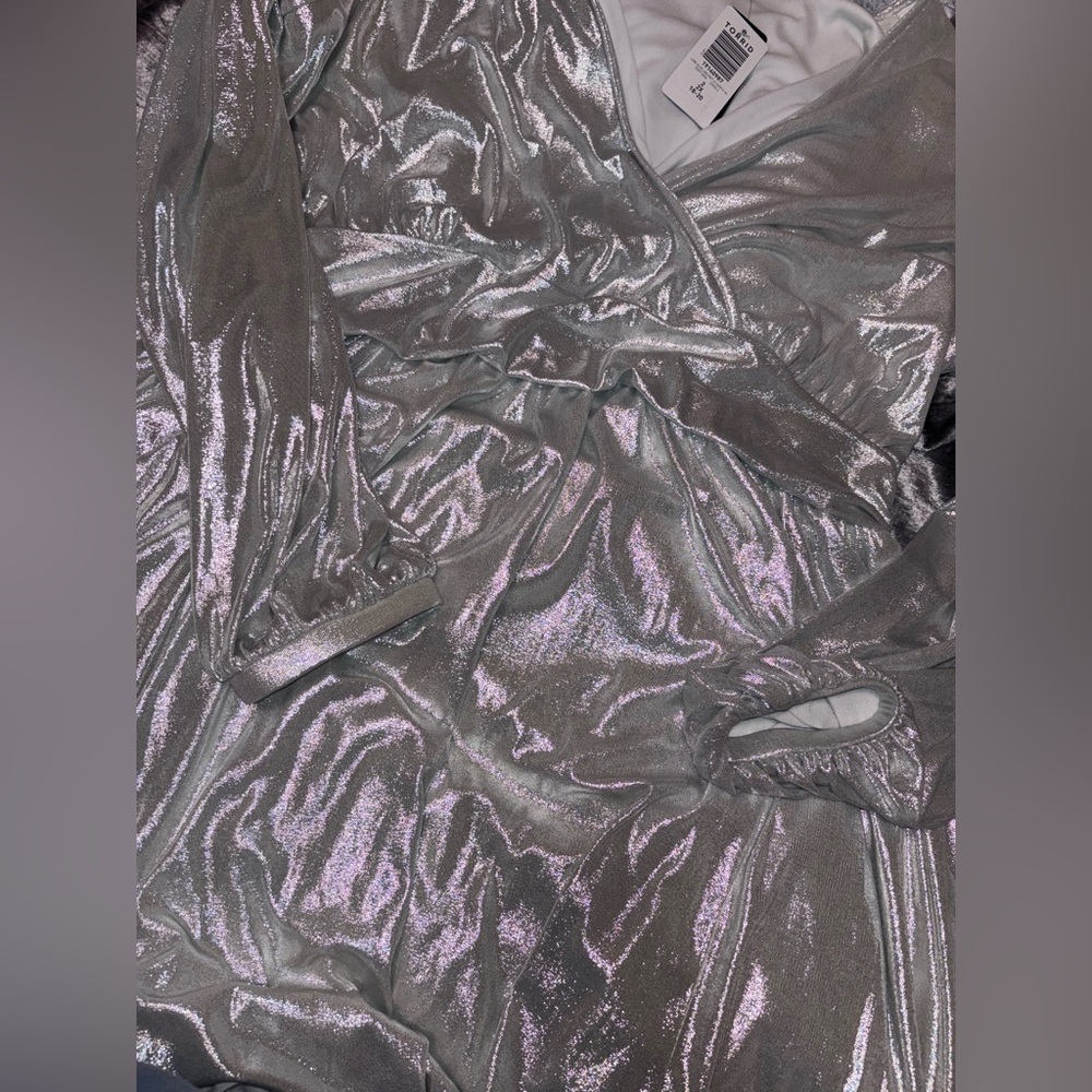 torrid Silver Metallic Wrap Mini Dress - Picture 4 of 6